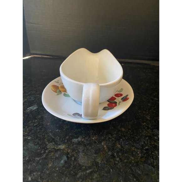 Cordon Bleu Fruit Pattern Gravy Boat and Plate (2 Pieces) - Picture 2 of 7